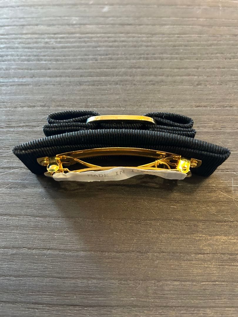 フェラガモ　バレッタ（未使用品）