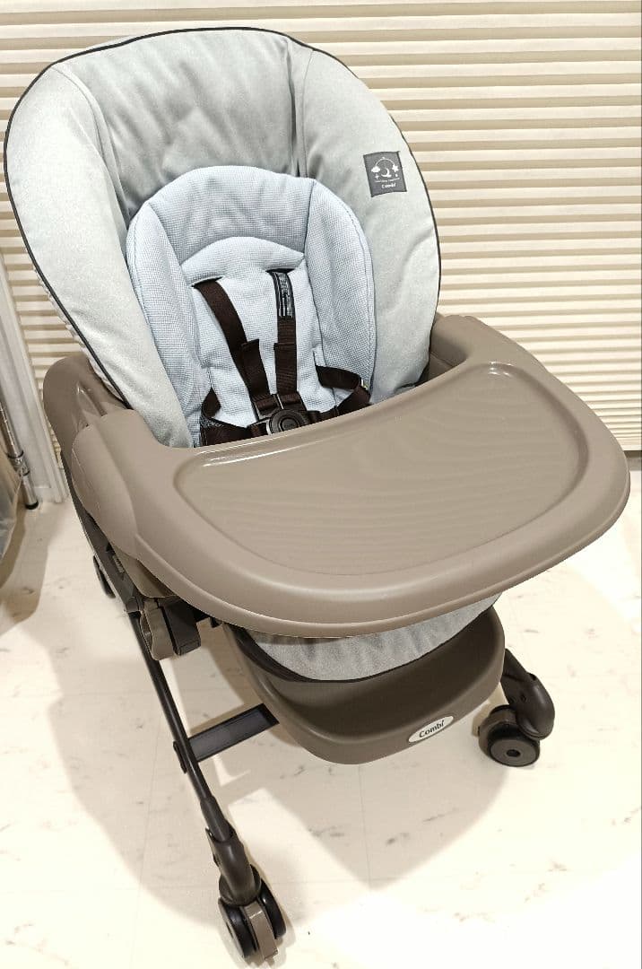 【美品】コンビ ネムリラ ベビーラック電動