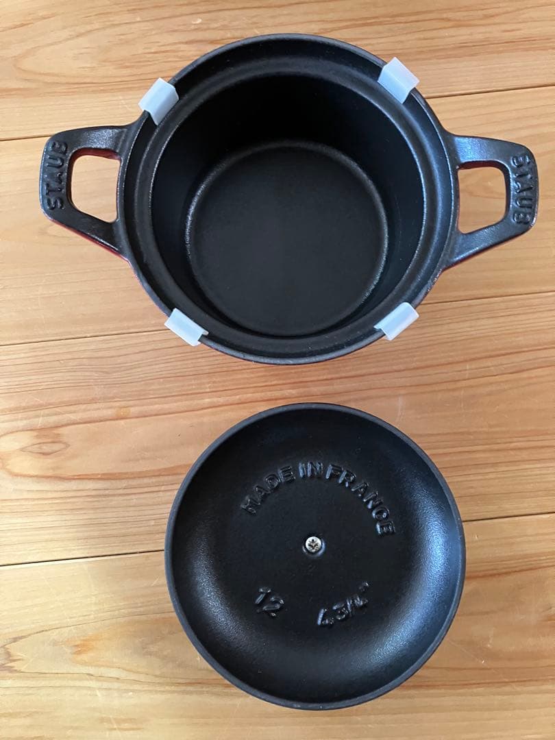ヴィンテージシリーズR　チェリー　STAUB ストウブ　ココット　12cm