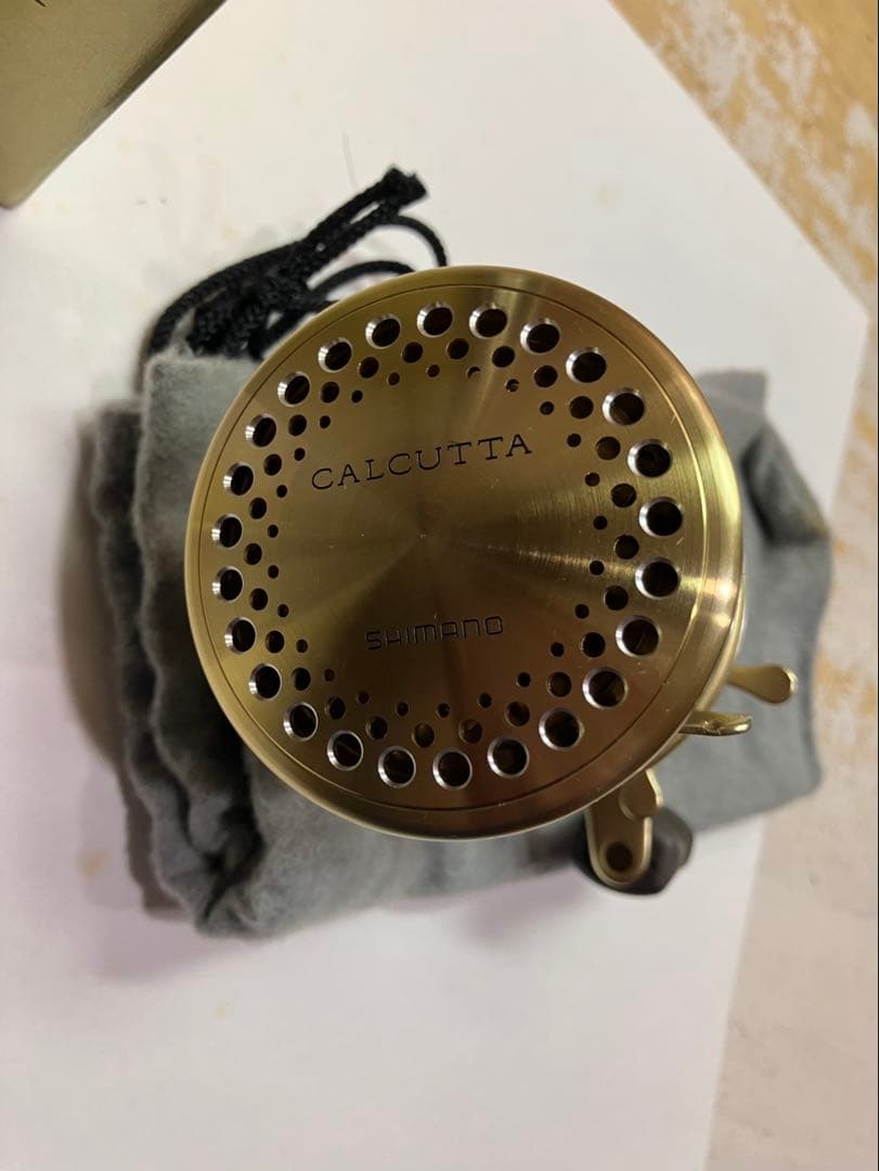 古いシマノカルカッタ 201XT 美品SHIMANO CALCUTTA メガバス