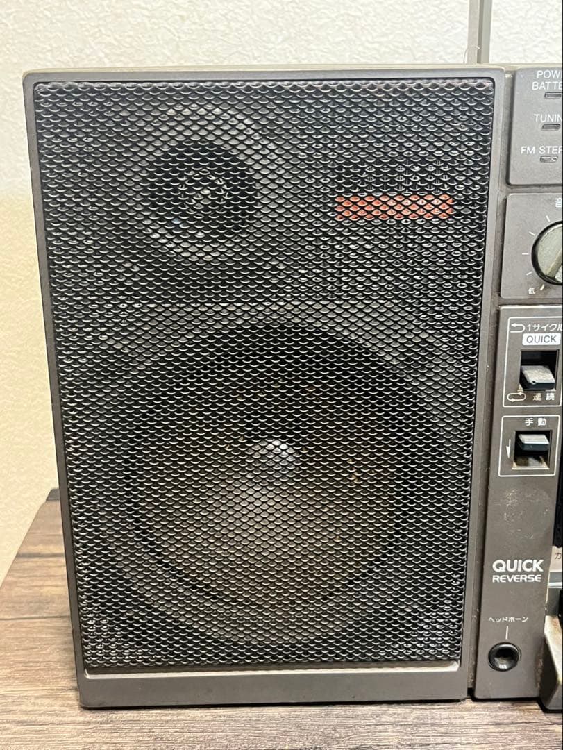 本日限定値下★東芝　BOMBEATステレオラジオカセットレコーダー　RT-S70