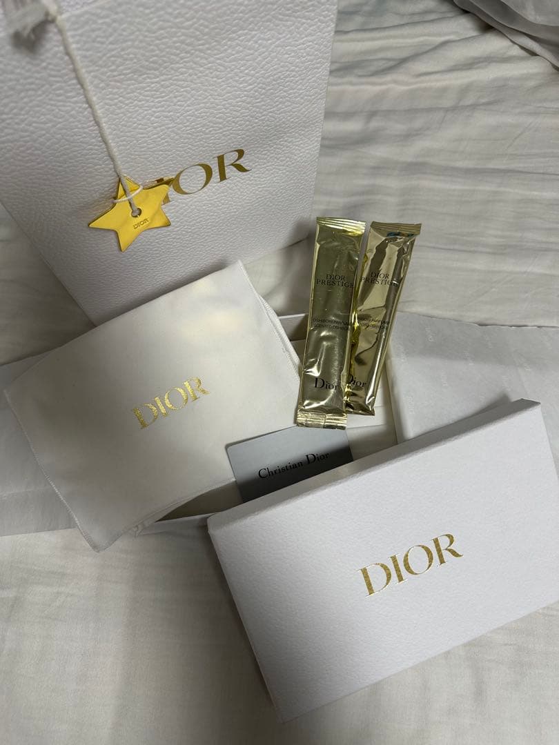 Dior ロゴ入り iPhoneケース カードポケット付き