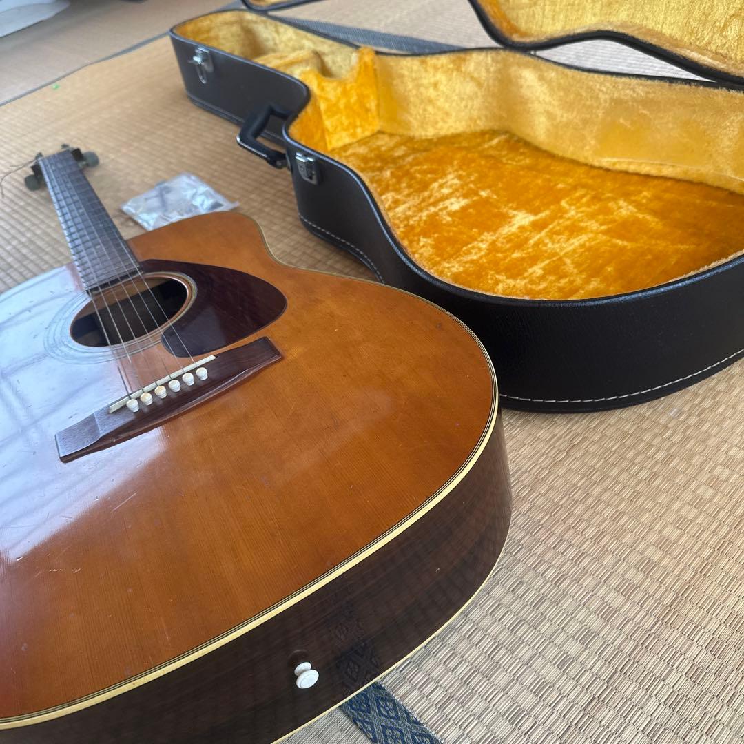 ヤマハギターFG-280ハードケース付き