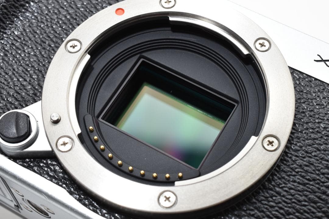 美品 フジフィルム FUJIFILM X-A2 ダブルレンズキット 1498