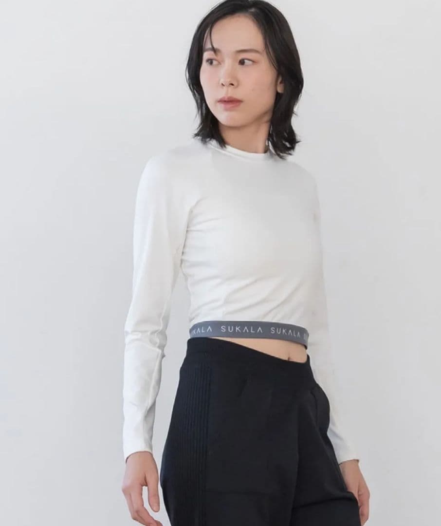 完売品　SUKALA 新品未使用　ロゴジャガード ロングスリーブ Ｍ