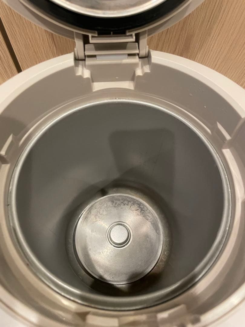 アイリスオーヤマ　スチーム式加湿器 KHM-MH60-C