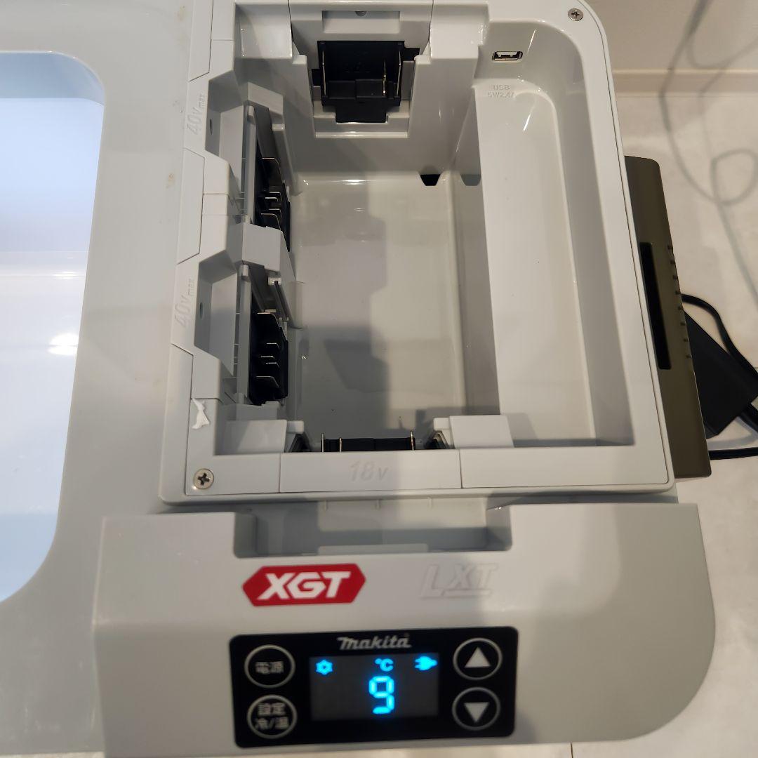 小*山様 Makita 冷温庫 キャスター付き