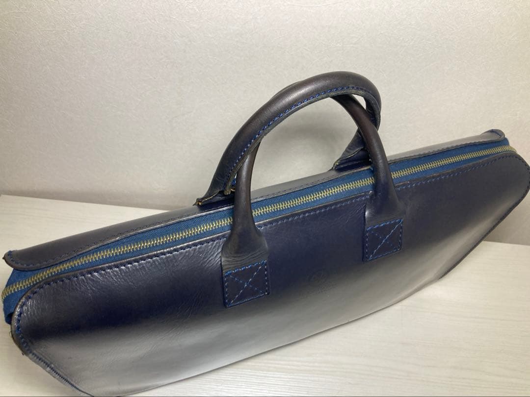 GLEN ライトウェイトブリーフケース ネイビー ブライドルレザー