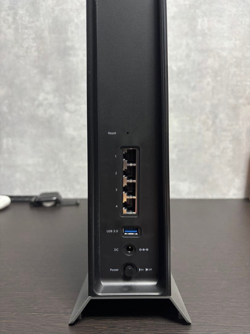 ほぼ未使用　NETGEAR Nighthawk EAX80 WiFi 6 中継機