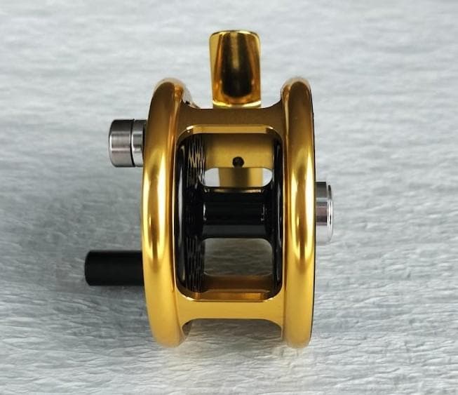 【新品・未使用】美しいクラシック・リール　３／４wt