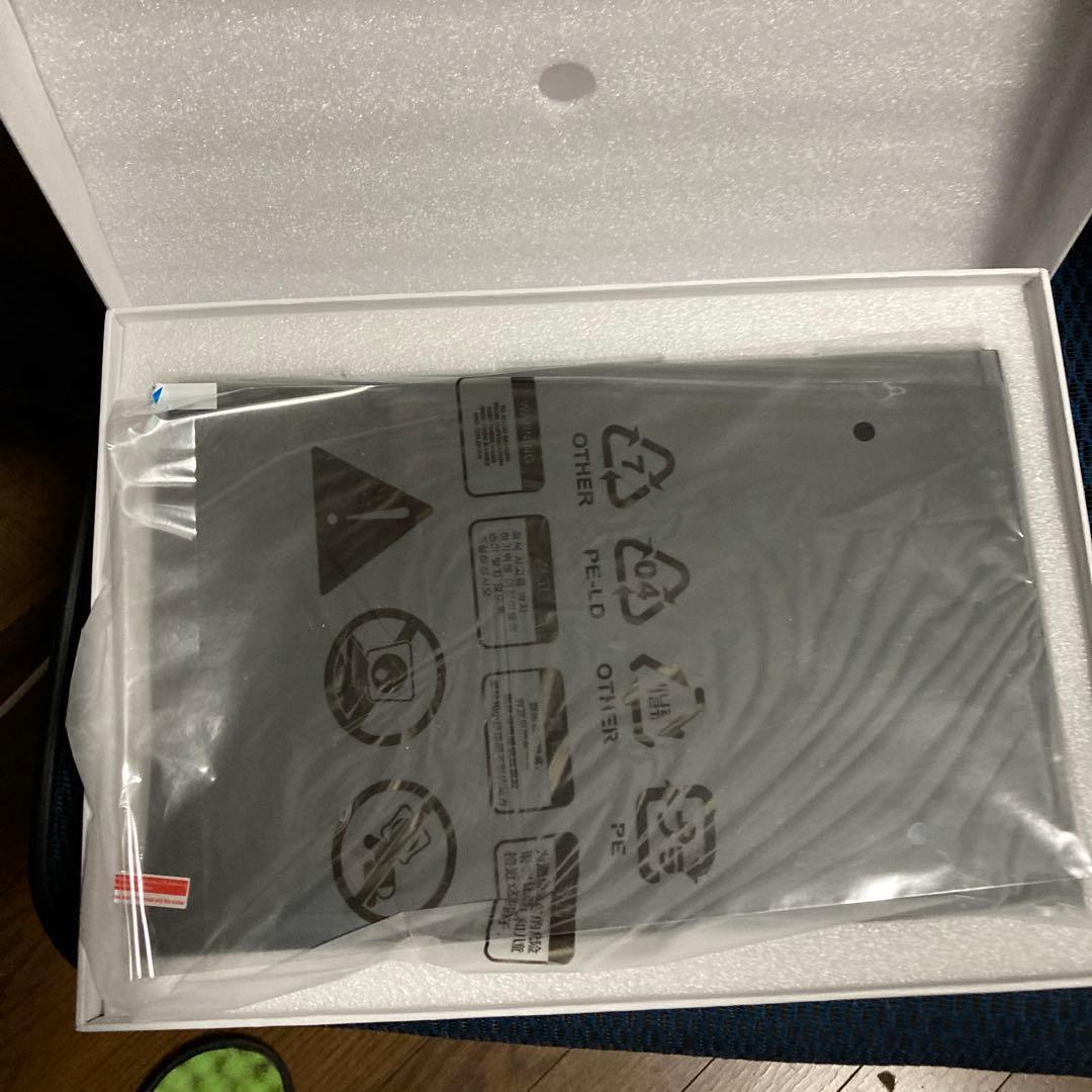 Sculptor モバイルディスプレイ 本体