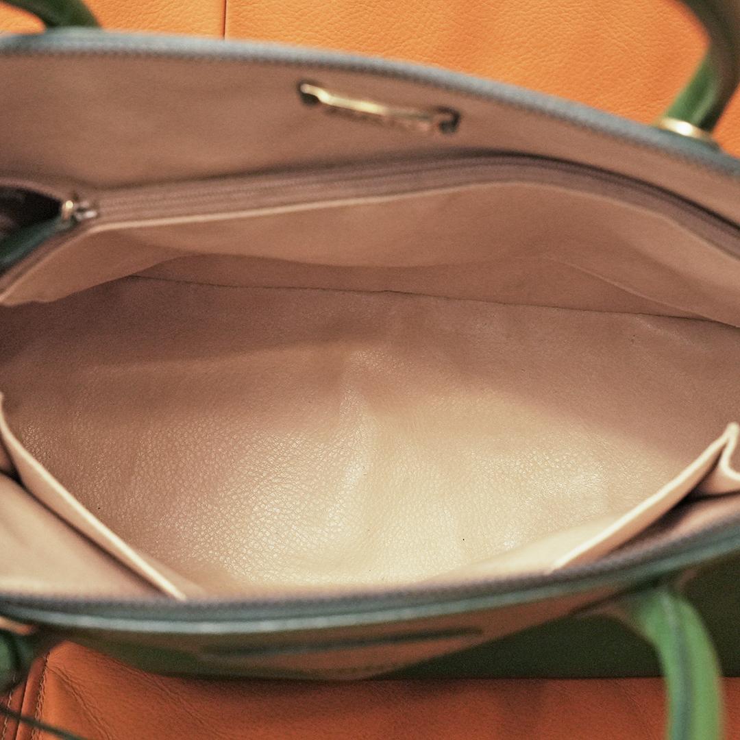 MADE IN ITALY　FOXEY　ハンドバッグ　グリーン　マカロン