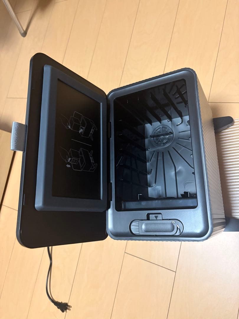 ルンバコンボ2 iRobot社　充電スーション　ブラックY051060