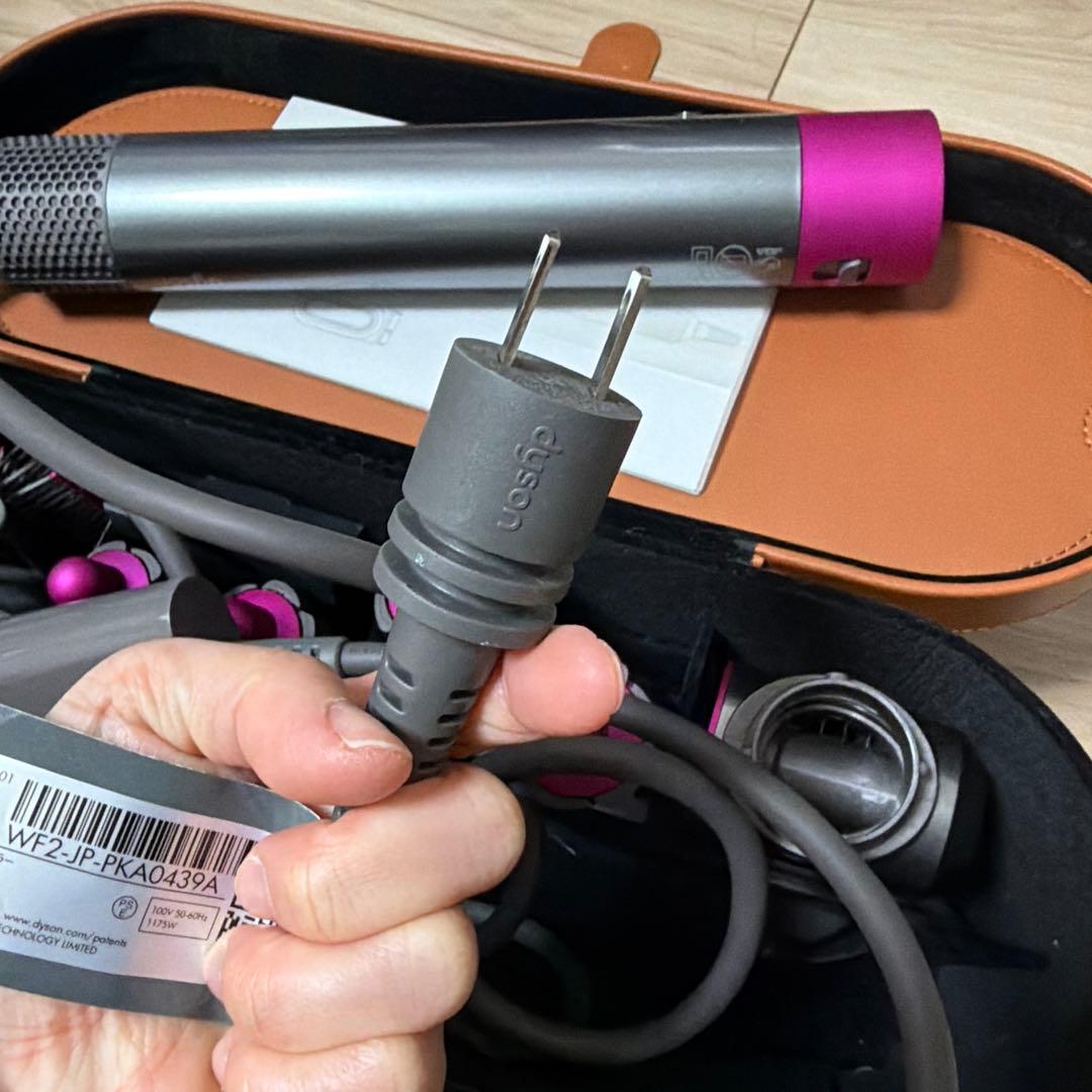 美品動作良好⚡️アタッチメント完備 ダイソン エアラップ ドライヤー Dyson