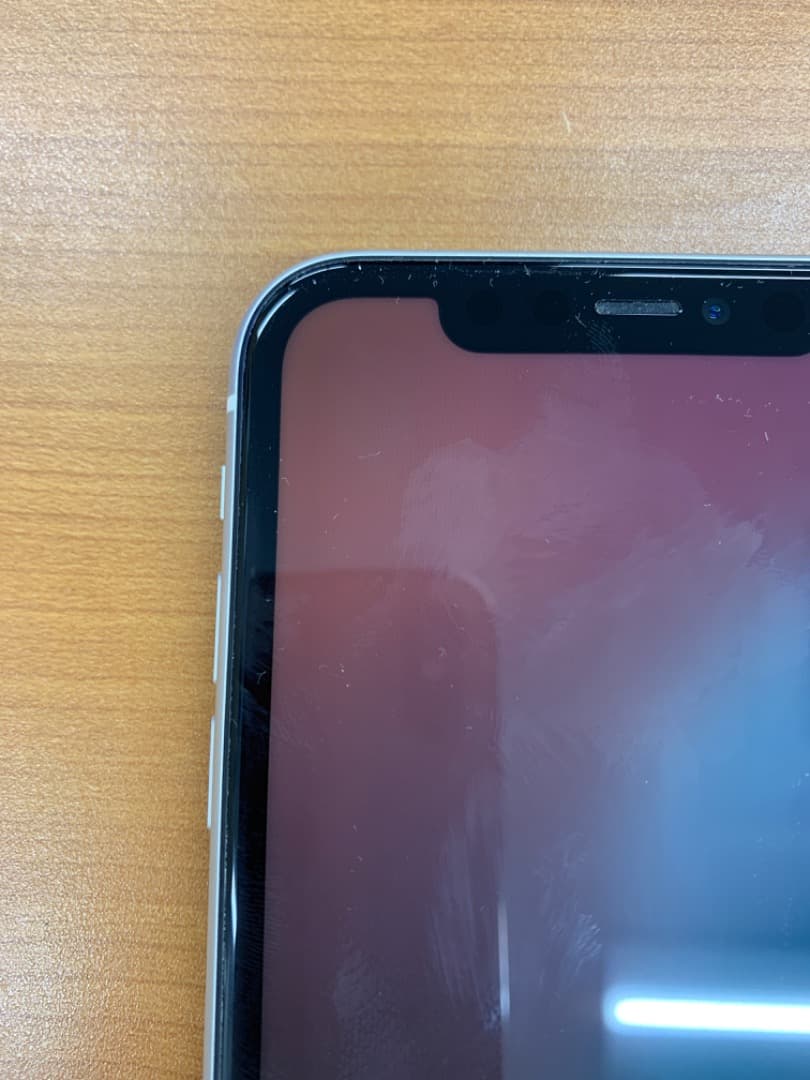 n*a様 動作確認済 iPhone 11 128GB ID CHEN