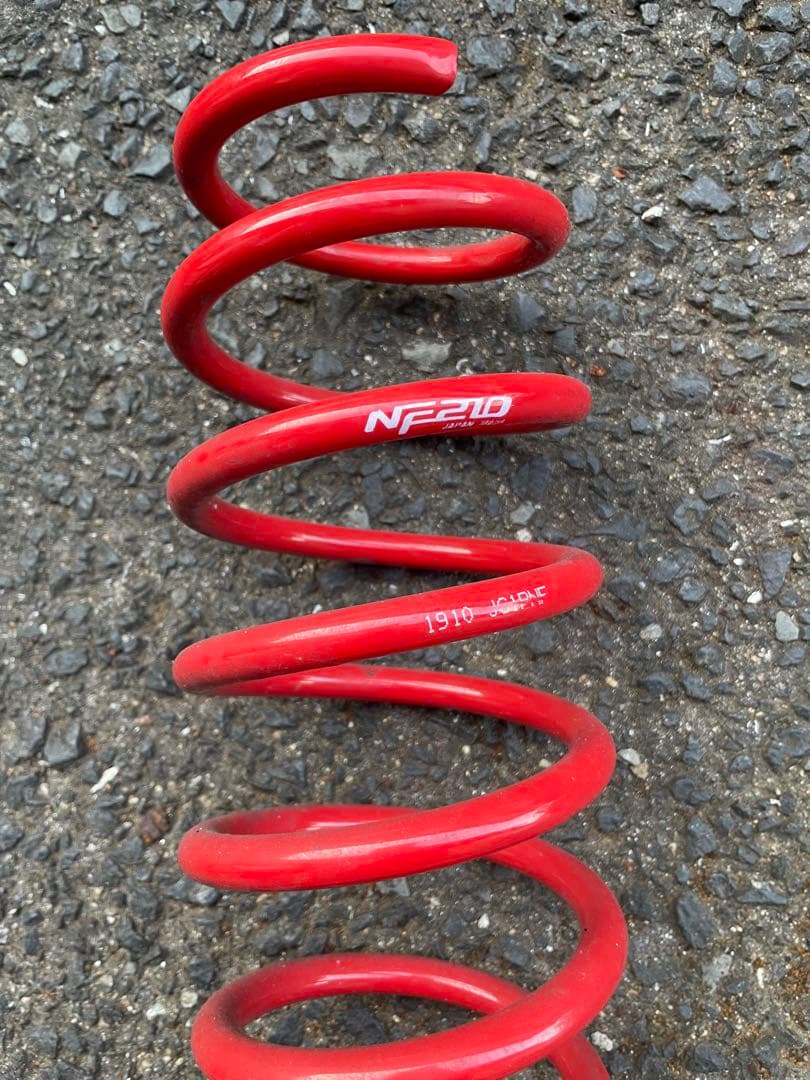 SUSTEC NF210 レッドスプリングセット　ダウンサス　nbox jf3用