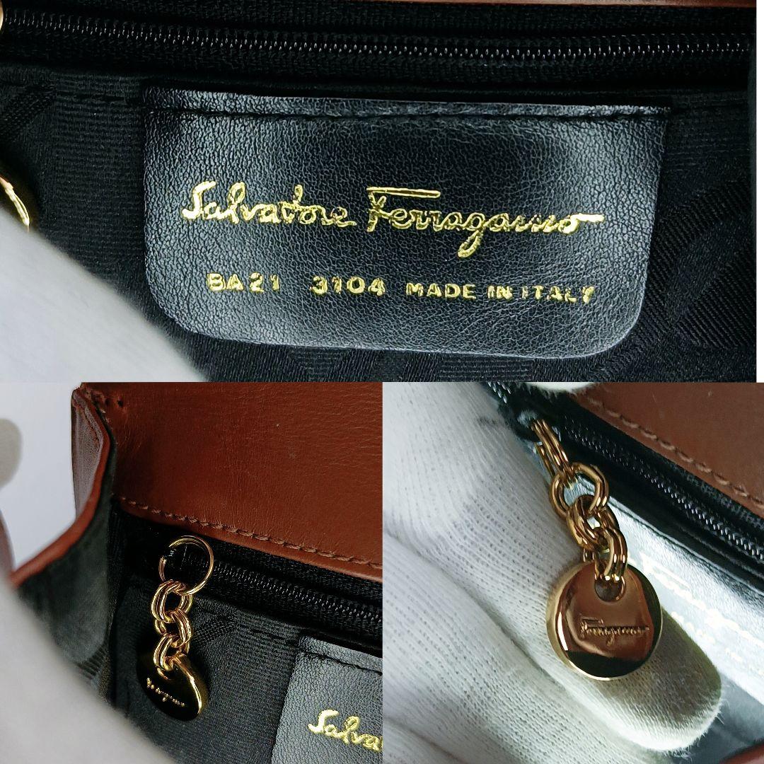 超美品　フェラガモ ブラウン　ミニショルダーバッグ　ガンチーニ金具　リボン
