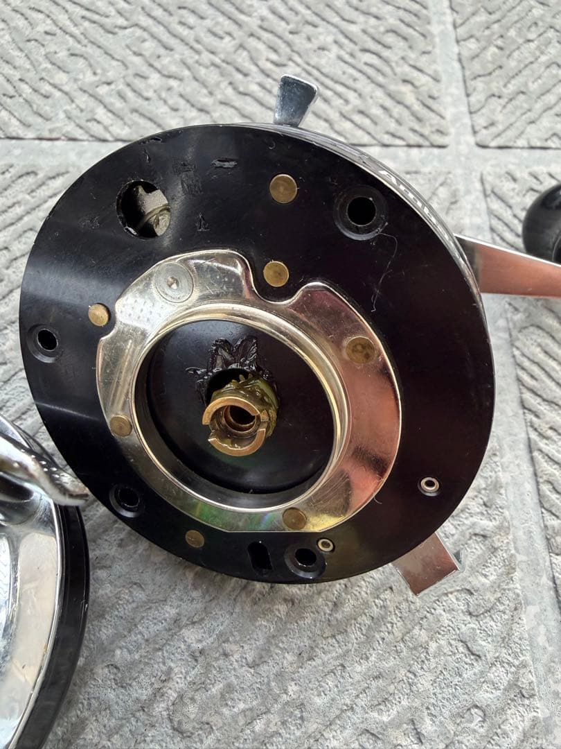 2/14まで。アブガルシア ABU 6500CA アンバサダー