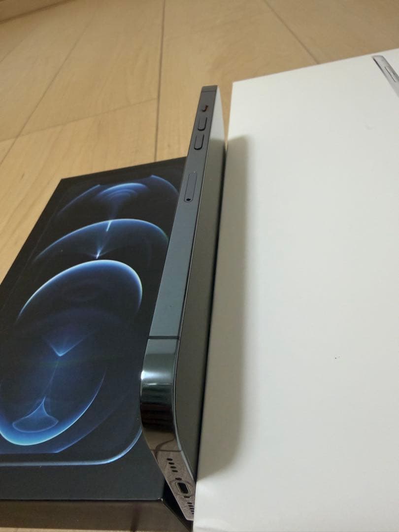 【美品】iPhone12 Pro Max 256GB SIMフリー