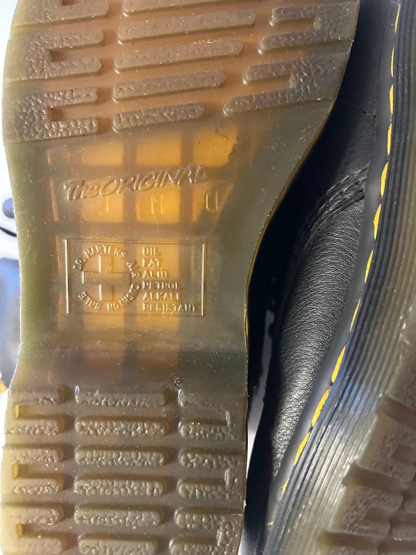 ドクターマーチン 1B60 20ホール UK6