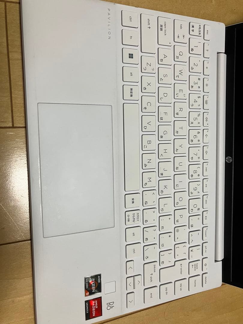 HP Pavilion ホワイトノートPC