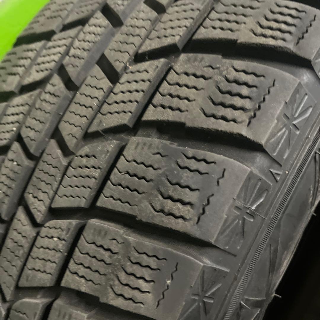 デリカd5 スタッドレスタイヤ　グッドイヤー　225/60R17