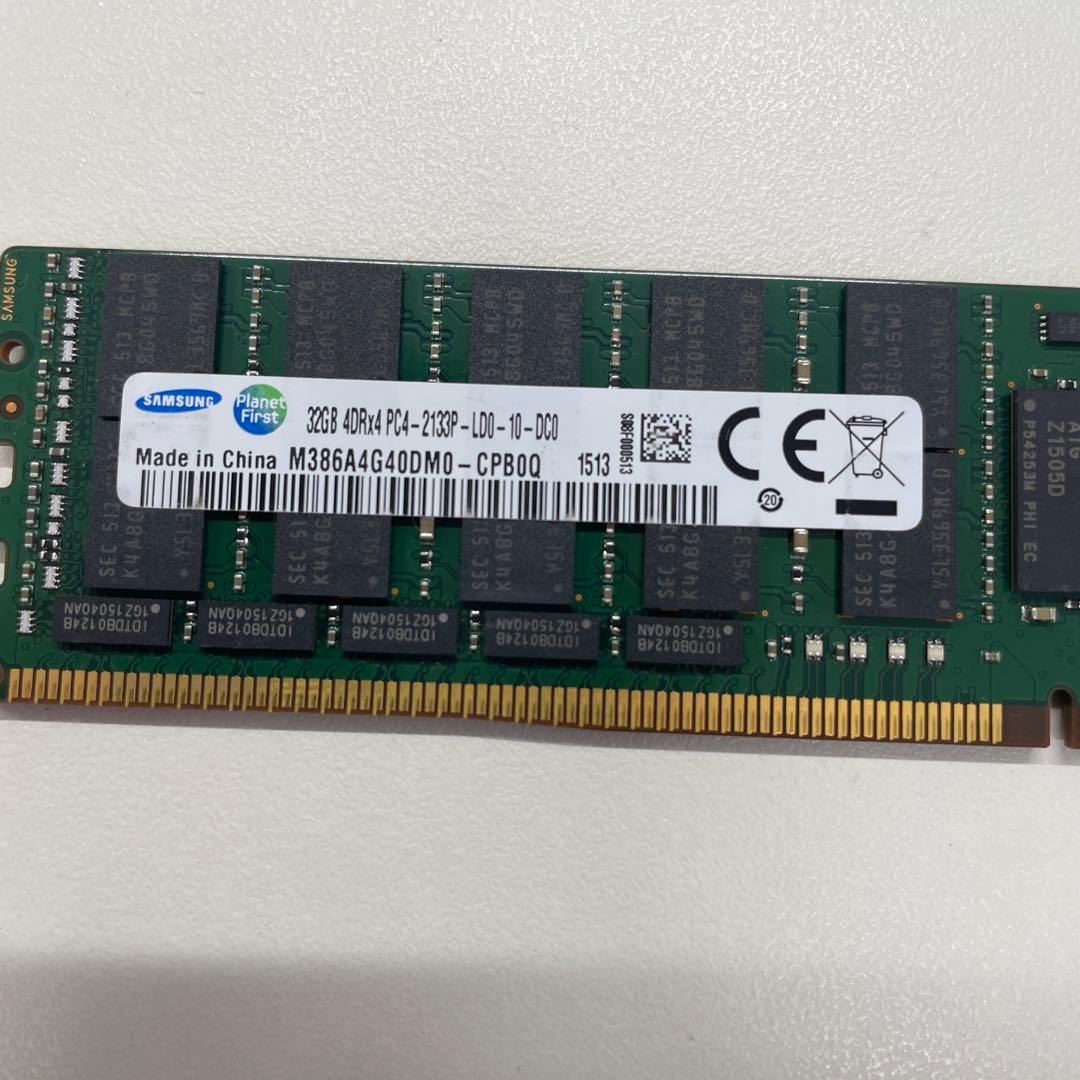 Samsung DDR4 32gb×2枚　メモリ