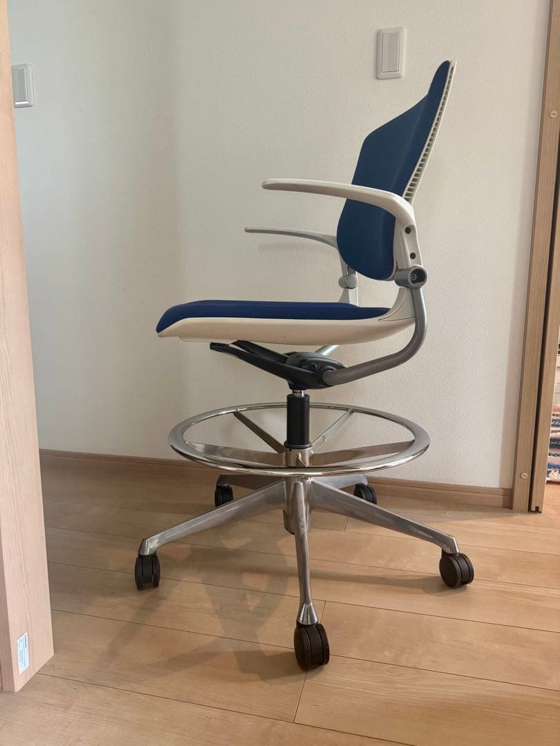 OKAMURA オカムラ デスクチェア オフィスチェア OAチェア 青 リモート