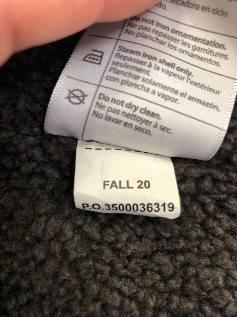 carhartt ボアベスト　M