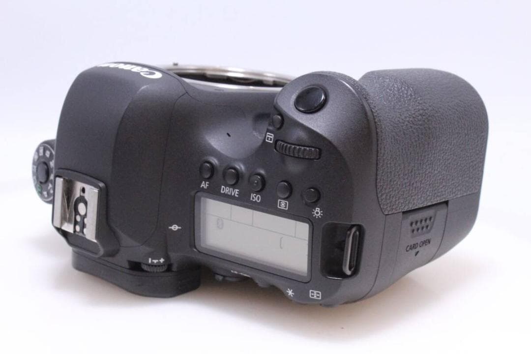 【極美品】Canon EOS 6D Mark II ボディー EOS6DMK2