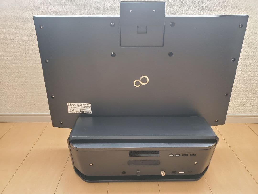 富士通/i7-7700HQ/M.2SSD1TB/メモリ32GB/BD/DVDS