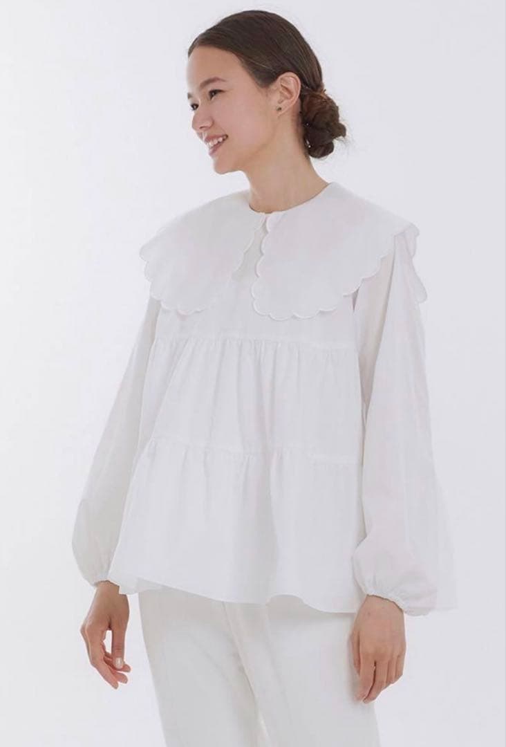 ※paaaag※美品 yori スカラップロングスリーブブラウス