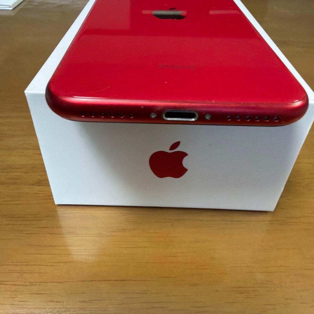 Apple iPhone SE (第2世代) レッド あや
