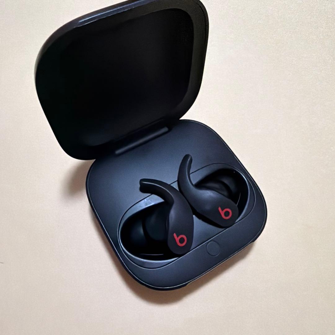 Beats Fit Pro ブラック　半年程使用しました　ワイヤレスイヤホン