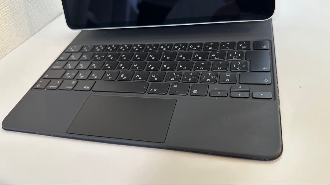 ゆ*様 iPad Pro 4世代シルバー Keyboard等付お買得wifi+C