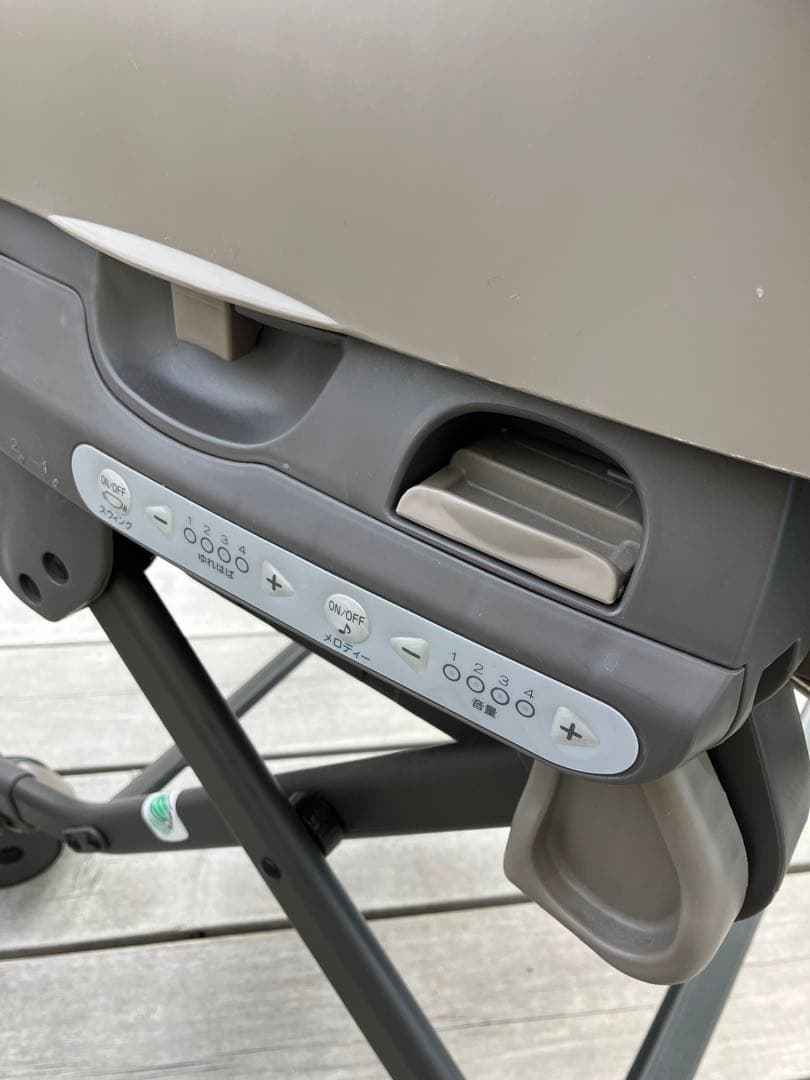 combi ネムリラ　BEDi オートスイング　ブラウン