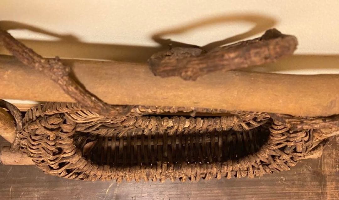 694 自然素材　看板　葡萄籠　葡萄籠ツル細工　花生け　ガーデンニング　かご