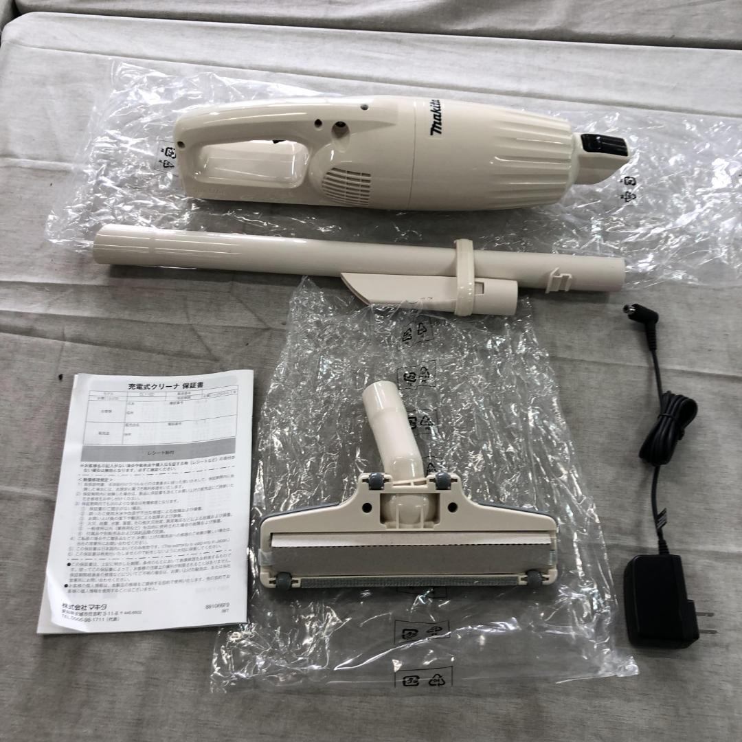 未使用 マキタ 充電式クリーナ バッテリ内蔵式 CL116DWI