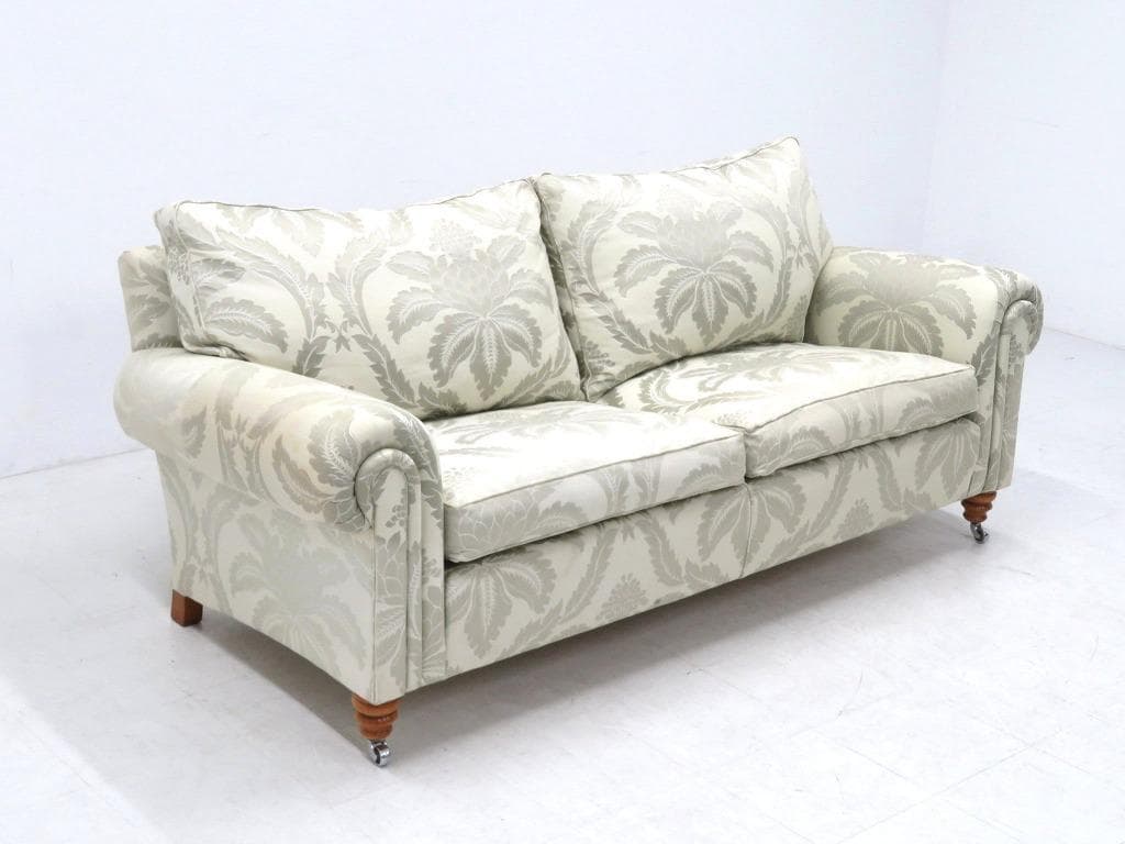 展示品　IDC大塚家具　デュレスタ　3人掛けソファ　トリプルソファ　モダン