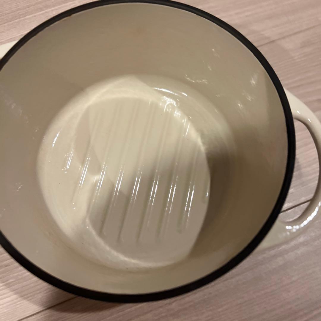 お値下げ✨超美品　バーミキュラ　オーブンポット18cm ナチュラルベージュ