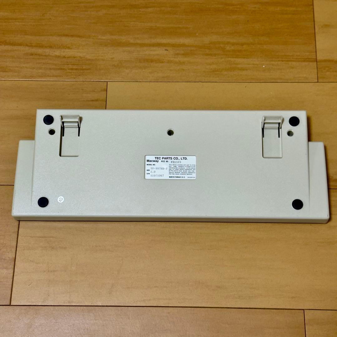 Macintosh SE クリーム色 1987年製