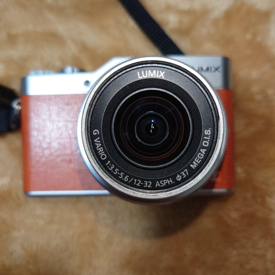 LUMIX ミラーレスカメラ DC-GF9 G VARIO 12-32mm