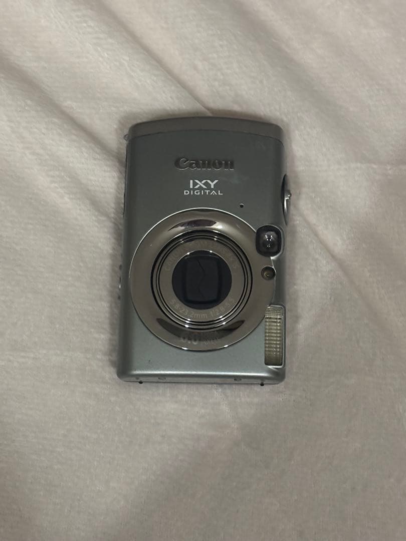 Canon IXYDigital800 デジカメ デジタルカメラ バッテリー付き