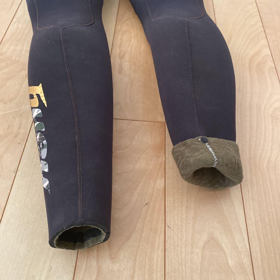 hueyフルオーダーウェットスーツ  5×3mm