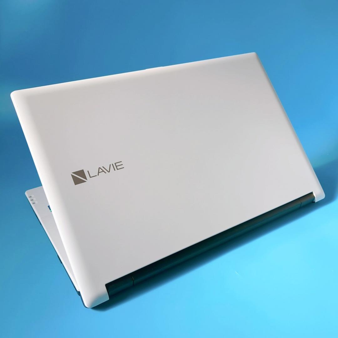 美品✨特大1TB‼️メモリ8GB✨設定済ですぐ使える♪カメラ付白ノートパソコン訳