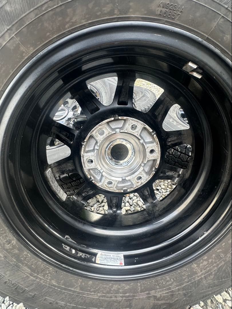 195/80r/15 ハイエーススタッドレス