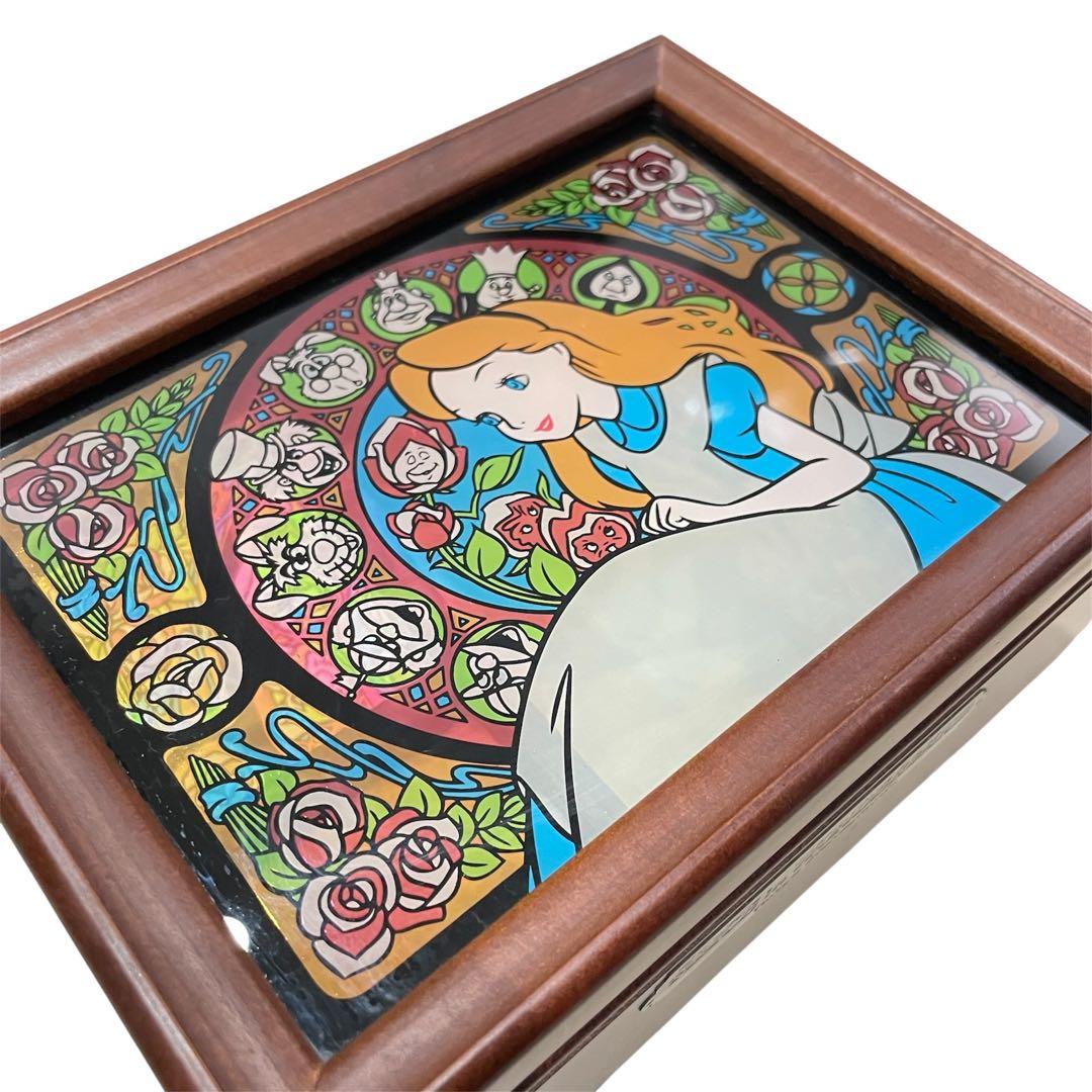 【希少品】アリス・イン・ワンダーランド ジュエリーボックス／オルゴール付き