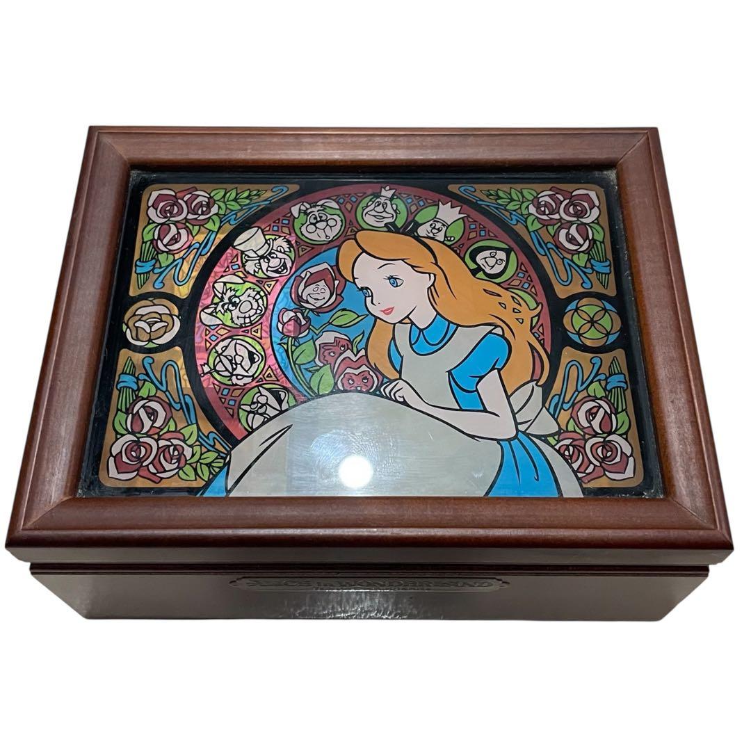 【希少品】アリス・イン・ワンダーランド ジュエリーボックス／オルゴール付き