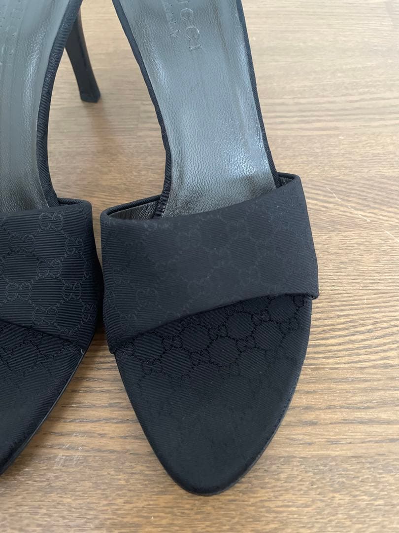 GUCCI モノグラム　ミュール　35C