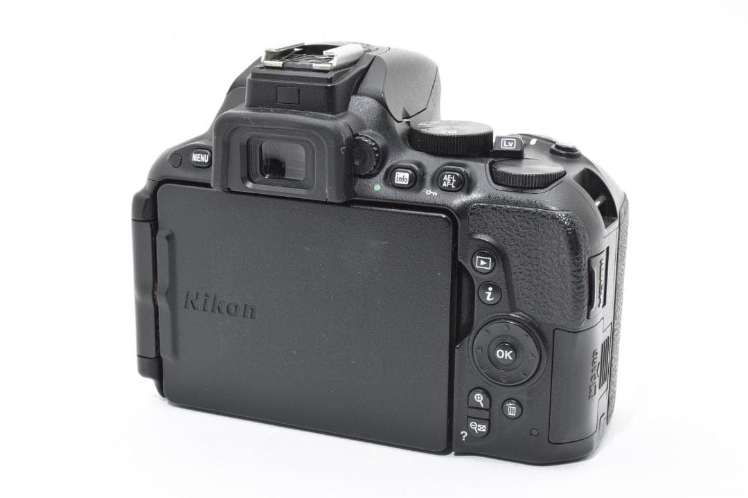 【動作良好/Wi-Fi搭載】ニコン Nikon D5600 ダブルレンズセット